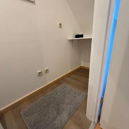 Doppelzimmer-bad-kuehlschrank Tv-18 Gasthuis 3*